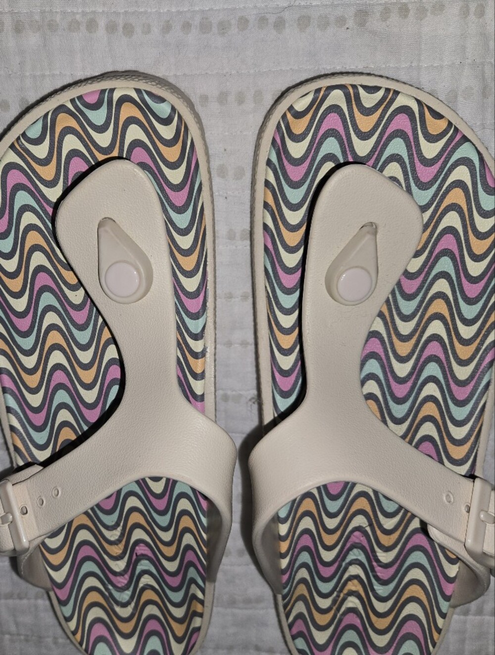 Skechers Beige Strap Sandals with Multicolor Wave Footbed